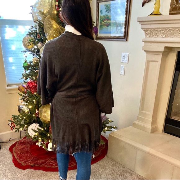 CLEARANCE-FIRM‼️Sophie Belted Ruana-Dark Olive - Picture 7 of 8